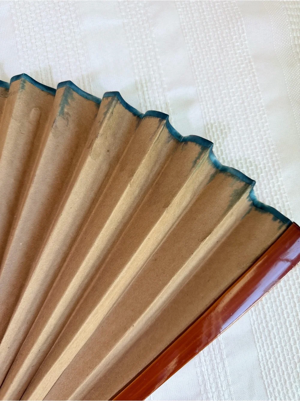 Vintage Gold Floral Folding Fan